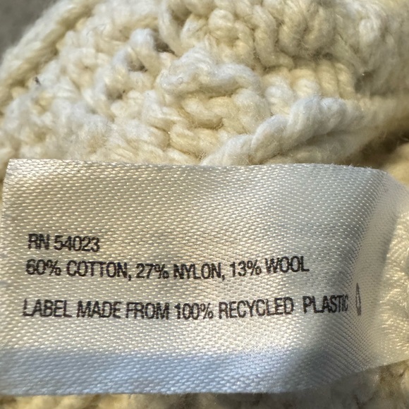 Gap Kids Ivory Fisherman Sweater - Picture 4 of 4